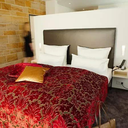 Hotel Bergzaberner Hof 4*