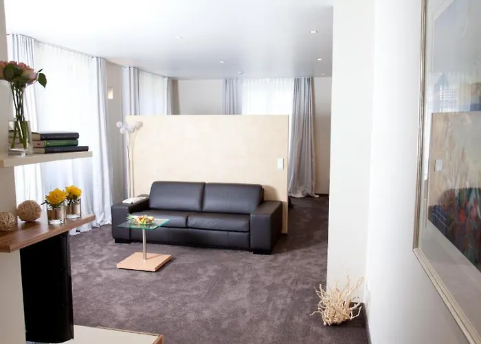 Bergzaberner Hof 호텔 4*